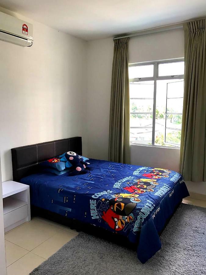 Stay@saazlin's D'larkin Apartemen Johor Bahru